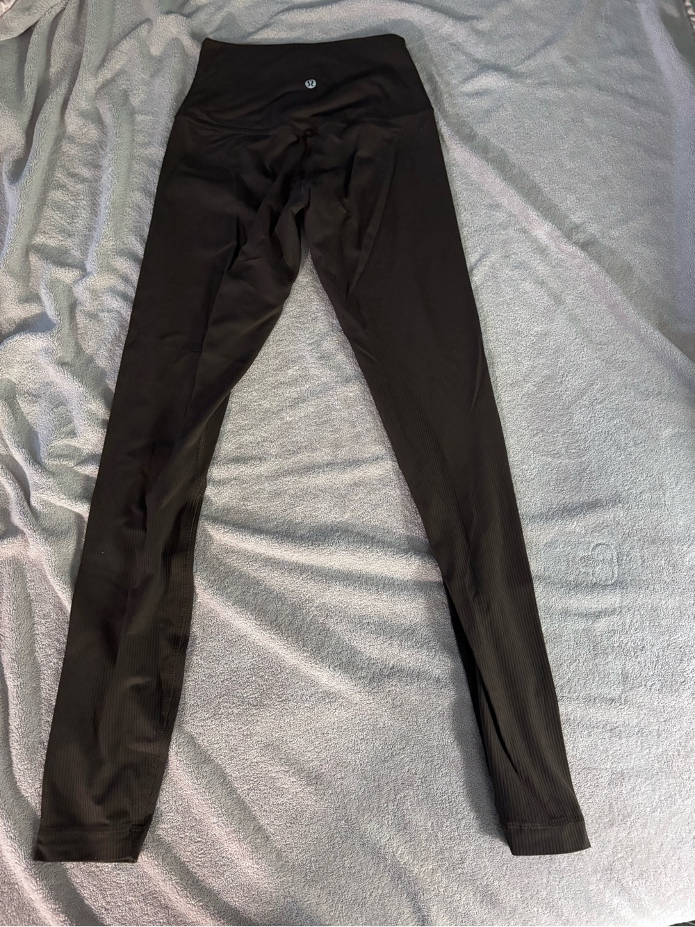 lululemon athletica dark brown Leggings